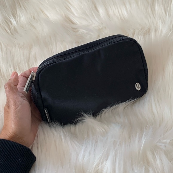 lululemon athletica Other - Lululemon Everywhere Beltbag 1L WORDMARK Black